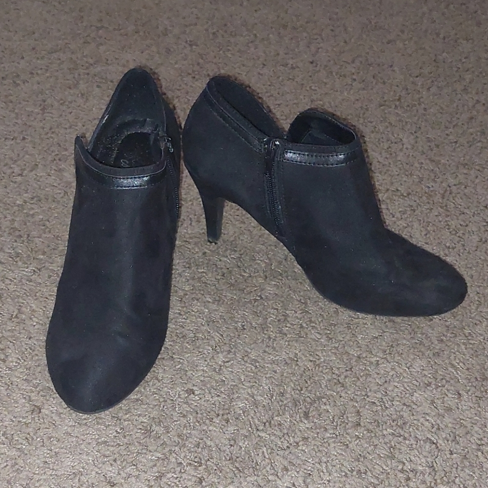 Black ankle boots